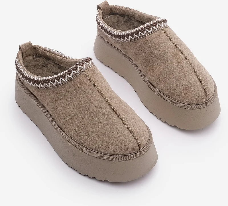 MARJIN Women's Furry Thick Sole Closed Front Daily Winter Slippers Furenta