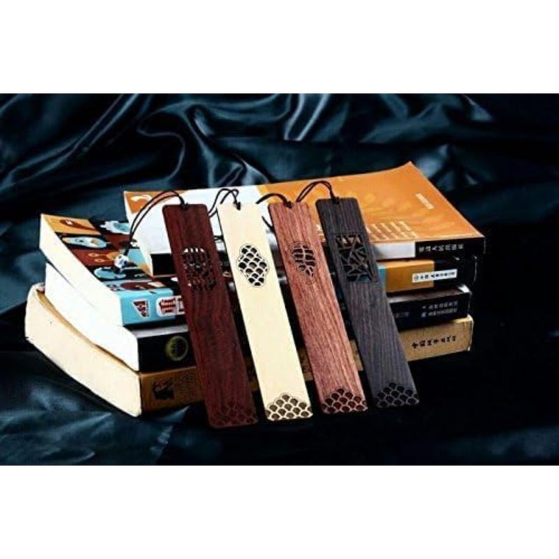 Wooden Bookmarks - 2 Pieces Handmade Natural Hollow Craft, Traditional Vintage - Gifts for Women, Men, Teachers and Students - Image 4