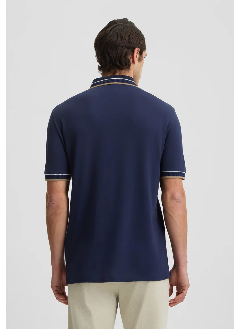 ليو جو T-Shirt with Cuban Collar