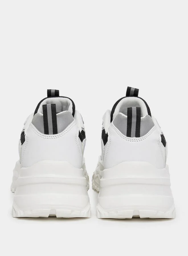 ستايلي Contrast Panel Lace Up Chunky Sneakers