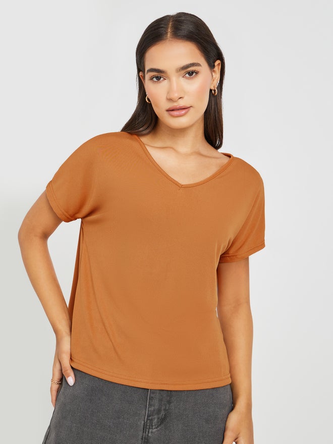 Styli Styli Solid Regular Fit V-Neck T-Shirt  - Image 1