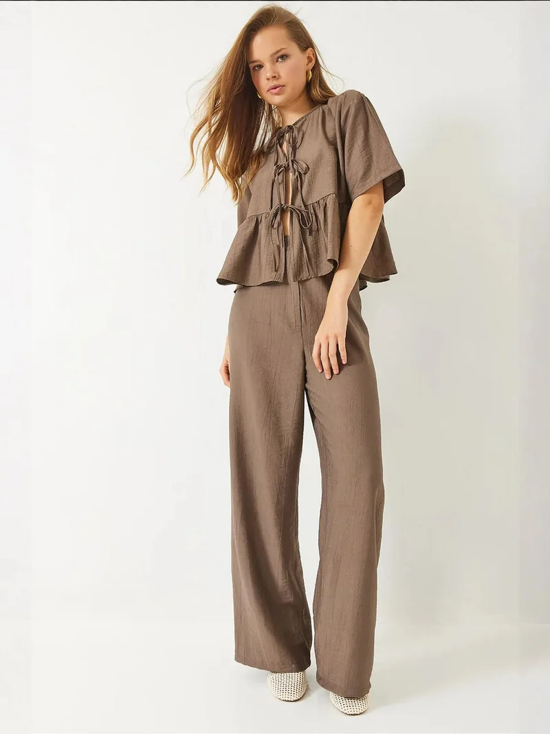 Bianco Lucci LUCCI Textured Two-Piece Coord Set with Ruffle Detail