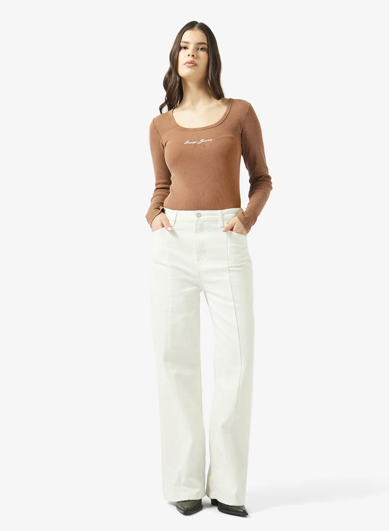 جيس جينز جينز واسع الساق قصير بخياطة