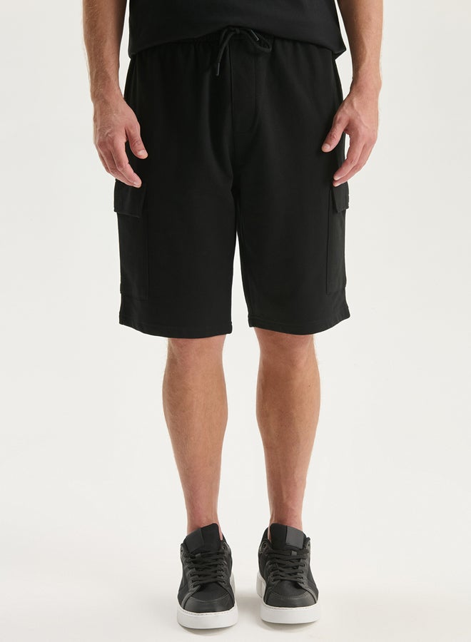 LC WAIKIKI Slim Fit Men's Cargo Shorts  - Image 2