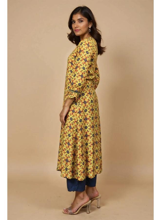 trueBrowns Lime Pink Floral Print A-line Glass Neck Kurta Set - Image 3