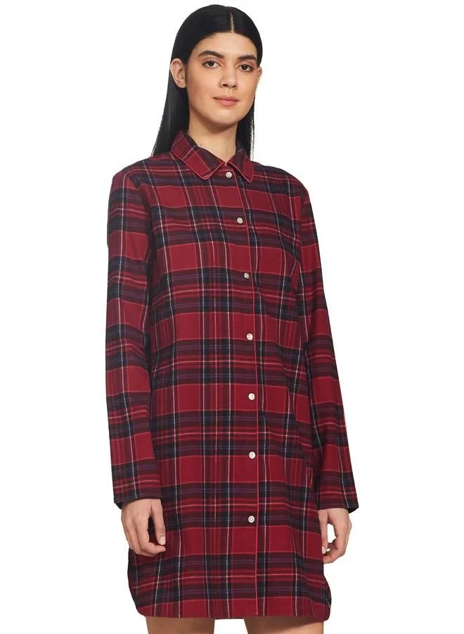 ترايامف Triumph Women's NDW X Boyfriend Nightgown (H000131_Red-Dark Combination_L)