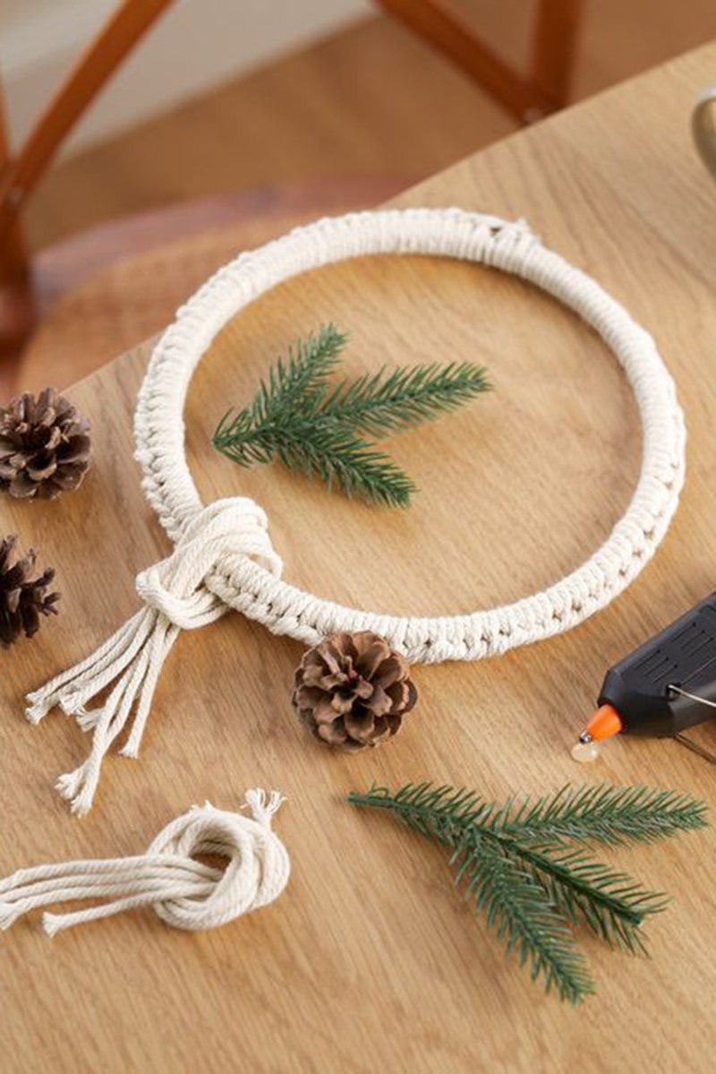 Tchibo Macrame Winter Wreath For Crafting, Green Combo - Image 3
