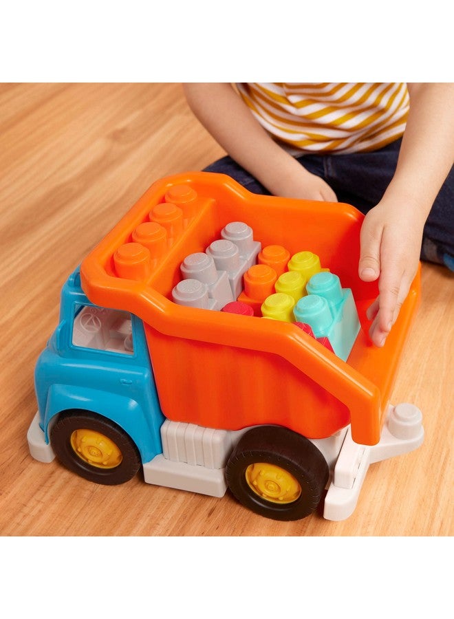 BATTAT Toy Dump Truck 16Pc Construction Set Locbloc Dump Truck 2 Figures & 13 Blocks Buildon Vehicle 12 Months + - Image 4