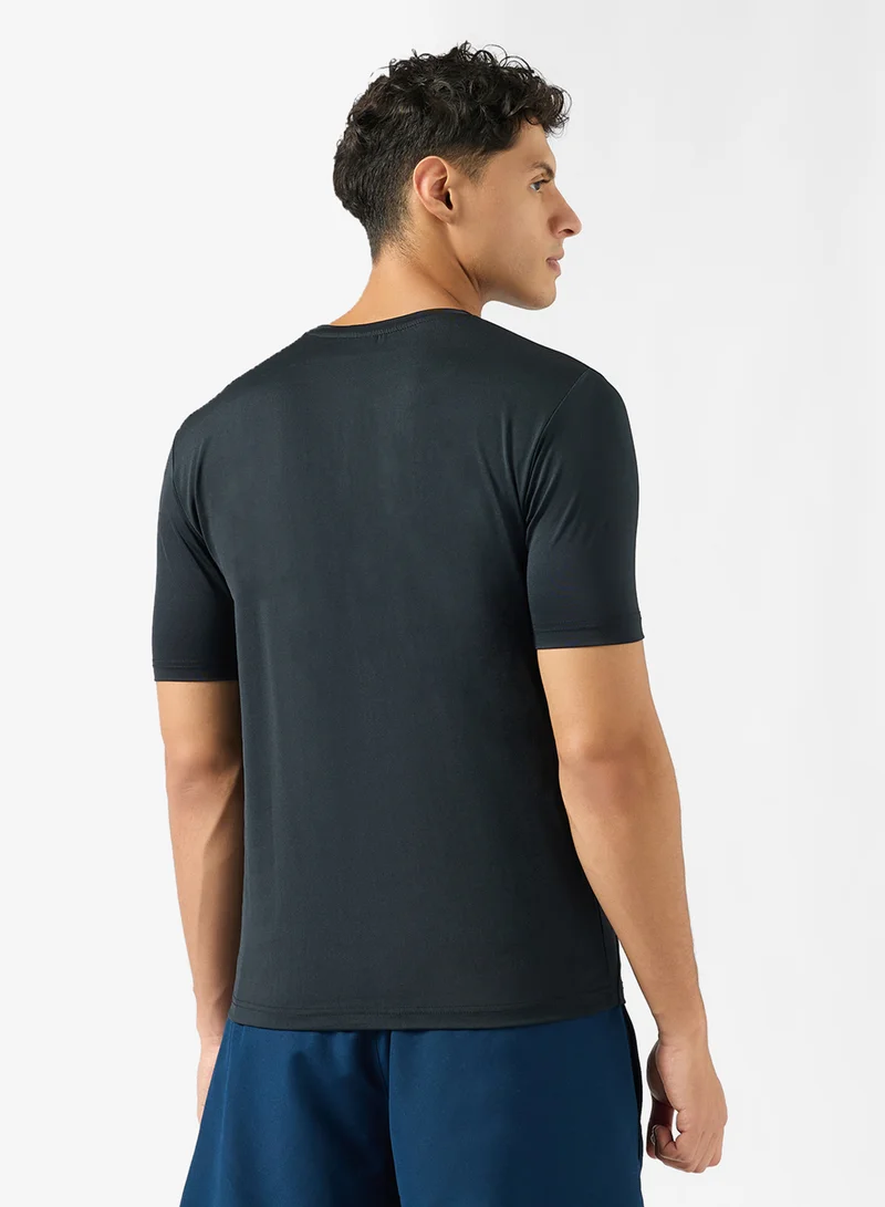 فورورد Training Activewear T-Shirt