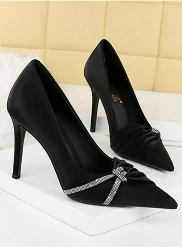 BIGTREE Women's Closed Pointed Toe Stiletto Pump Rhinestone Bowknot Decoration High Heels Black 10 CM  - Image 2