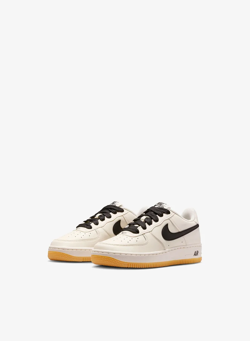 Nike Nike Air Force 1 LV8