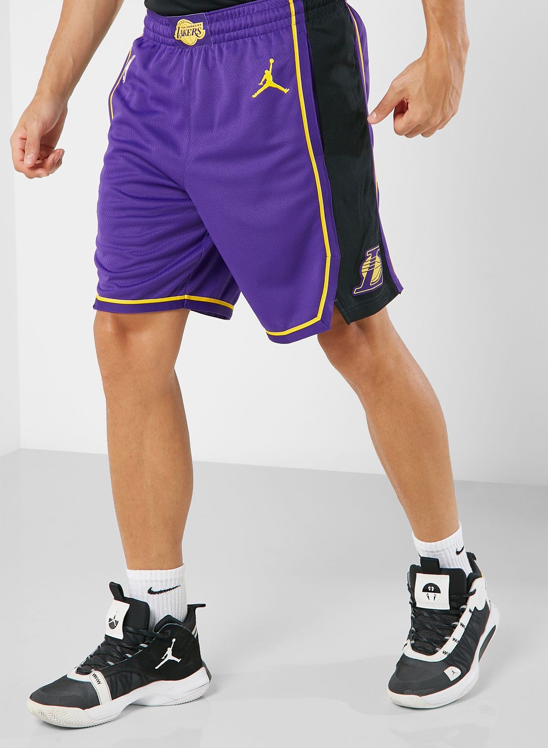 Jordan Men's Los Angeles Lakers NBA Statement Swingman Shorts
