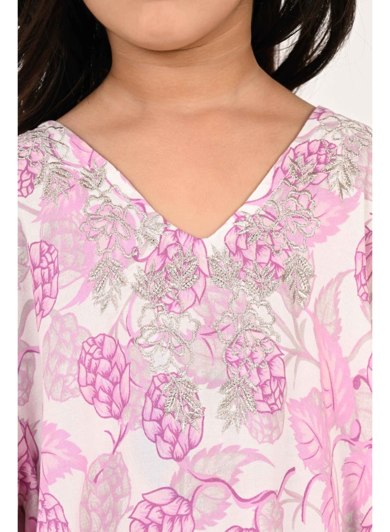 Linelle Kids Jalabiya – Pink and White Floral Print and Embroidery Detailing - Image 5