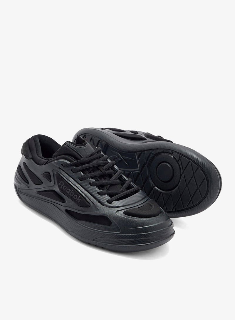Reebok Club C Fwd Sneakers for Men - Image 3