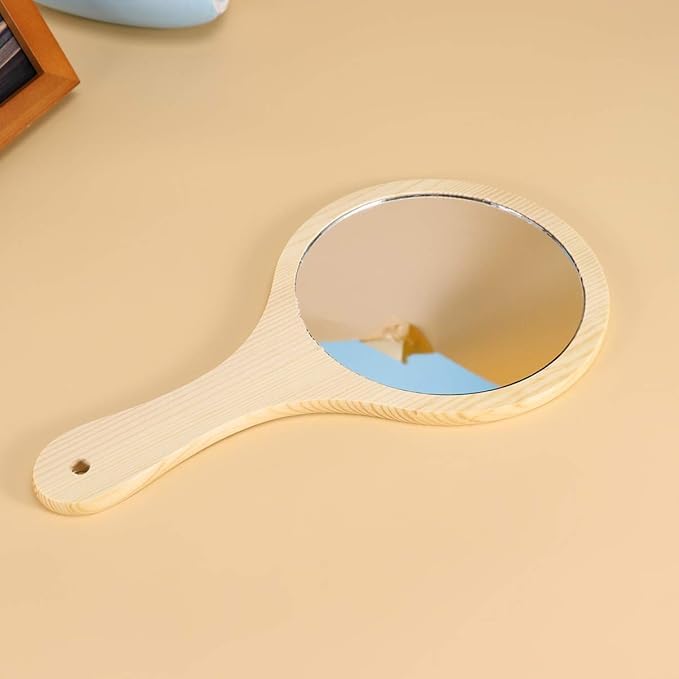 HANDHELD WOODEN MIRROR NATUAL WOOD FRAME WITH ERGONOMIC HANDLE FOR PERSONAL GROOMING AND MAKEUP