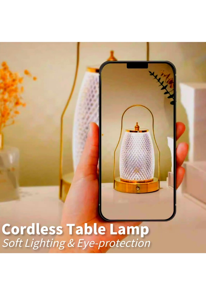 SYOSI مصباح طاولة كريستالي، 3 ألوان LED قابلة للتعتيم مصباح ذهبى تحكم باللمس مصباح ماسي مكتب قابل للشحن يعمل بالبطارية ضوء ليلي لغرفة النوم، غرفة المعيشة، مطعم (1 مصباح) - Image 4