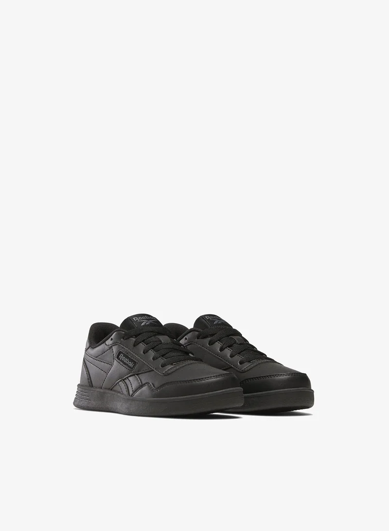 ريبوك كورت أدفانس