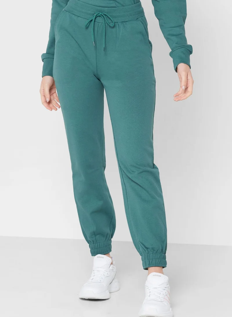 Ginger Basics Essential Sweatshirt & Jogger Set