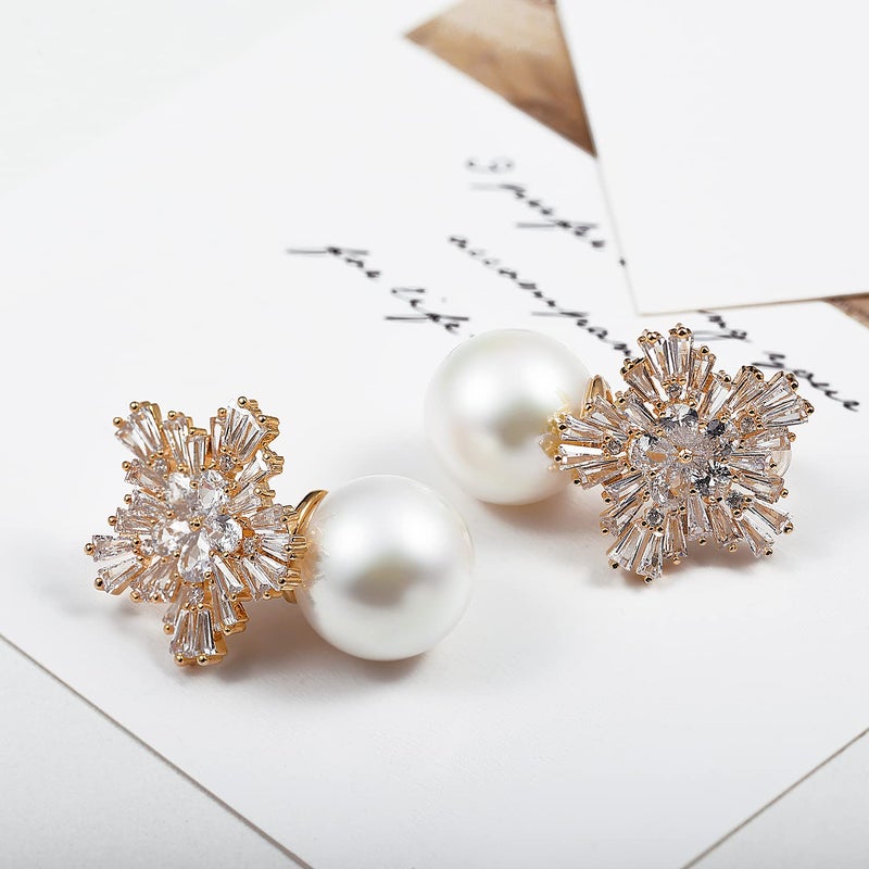 Woerda Fashion Chic Simulated Pearl Studs Snowflake Earrings For Women (Gold) - Image 4