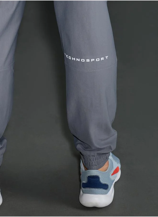 تكنوسبورت Technosport Solid Regular Fit Cargo Joggers with Drawstring
