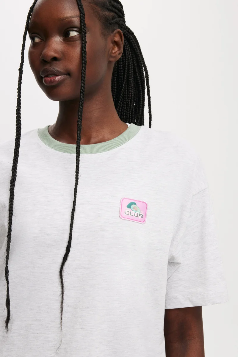 Body ACTIVE GRAPHIC TEE