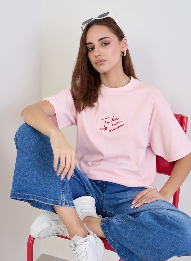 ستايلي تيشيرت واسع بطبعة كتابة - Image 1