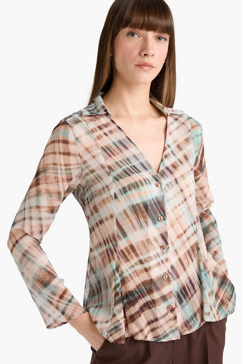 ديفاكتو Slim Fit V-Neck Chiffon Plaid Long Sleeve Shirt