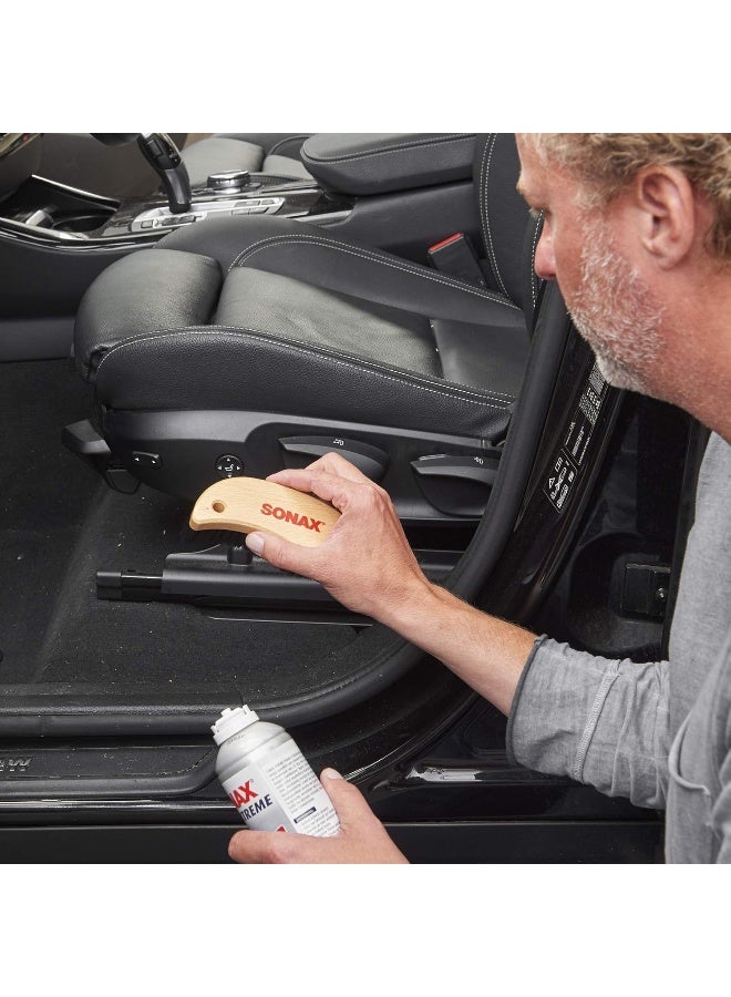 Sonax Textile and Leather Brush (1 Piece) - for the Dry and Wet Cleaning of Textiles and for the Thorough and Gentle Cleaning of Smooth Leather Surfaces - Image 5