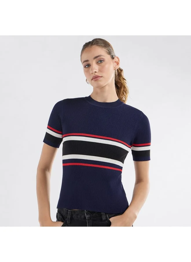 FAV Colourblock Crew Neck T-shirt with Short Sleeves