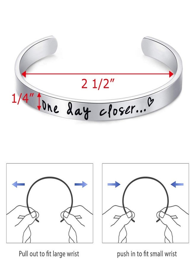 LParkin One Day Closer Bracelet Deployment Gift Military Jewelry Gifts for Wife Girlfriend Long Distance Relationship Jewelry - Image 2