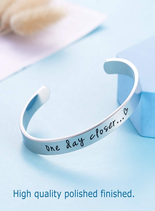 LParkin One Day Closer Bracelet Deployment Gift Military Jewelry Gifts for Wife Girlfriend Long Distance Relationship Jewelry - Image 4