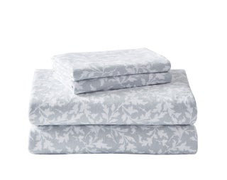 Laura Ashley Home - Queen Sheets  Cotton Flannel Bedding Set  Brushed for Extra Softness & Comfort (Crestwood  Queen) - pzsku/Z570470CEE58251844CBDZ/45/1749650441/03aecd97-06b2-4aca-8b9c-d78dfedda5df