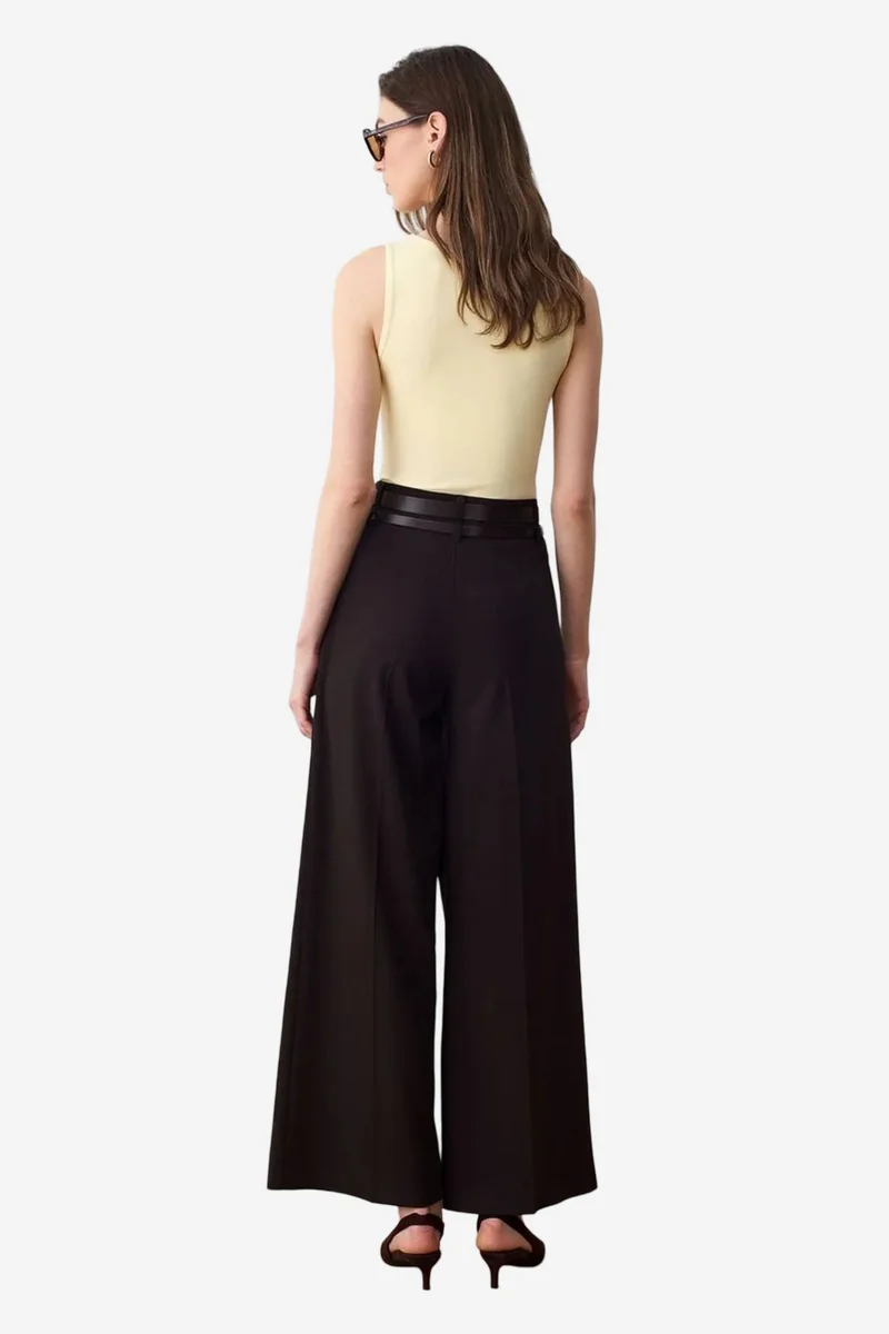 Dilvin Black DILVIN High-Waist Wide-Leg Pleated Trousers for Women | Best Price UAE