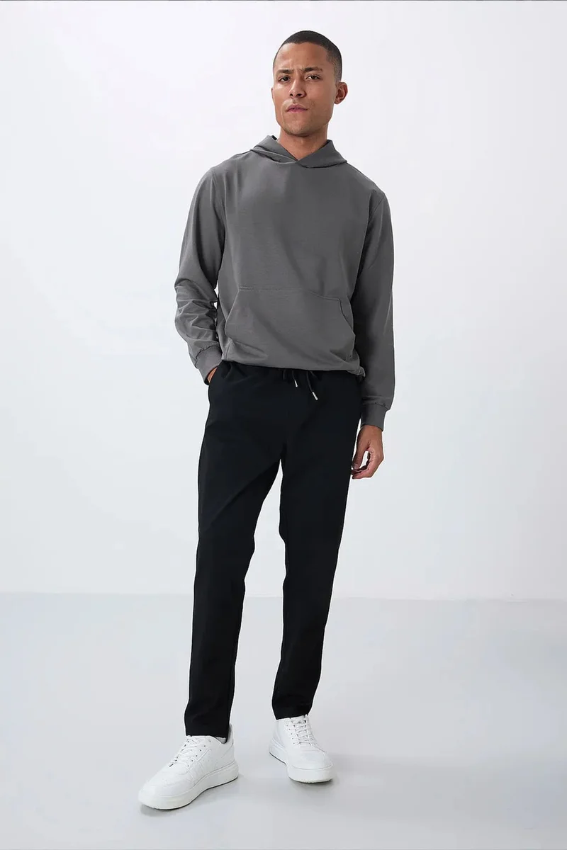 تومي لايف TOMMY Men's Elastic Waist Tapered Sweatpants