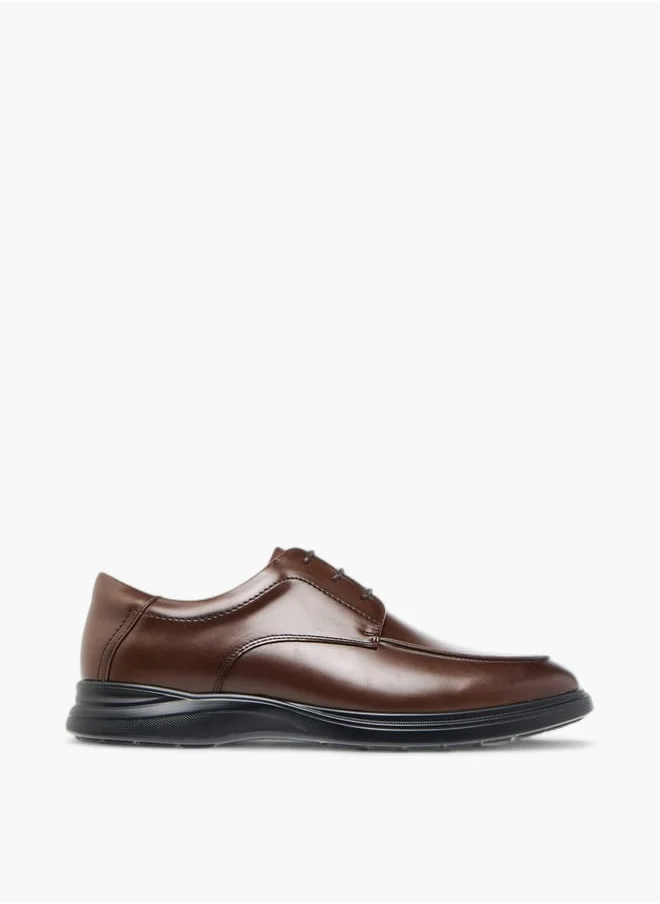 لو كونفورت Mens Solid Derby Shoes With Lace-Up Closure