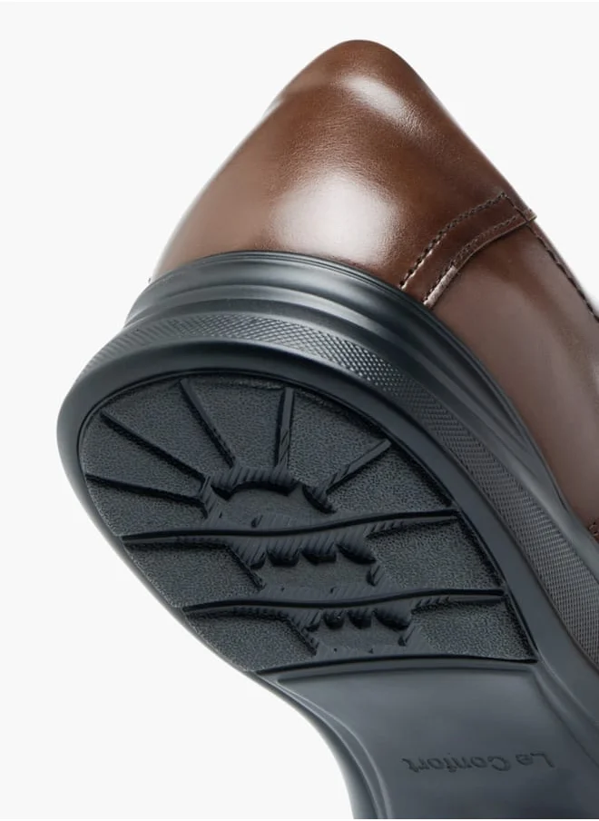 لو كونفورت Mens Solid Derby Shoes With Lace-Up Closure