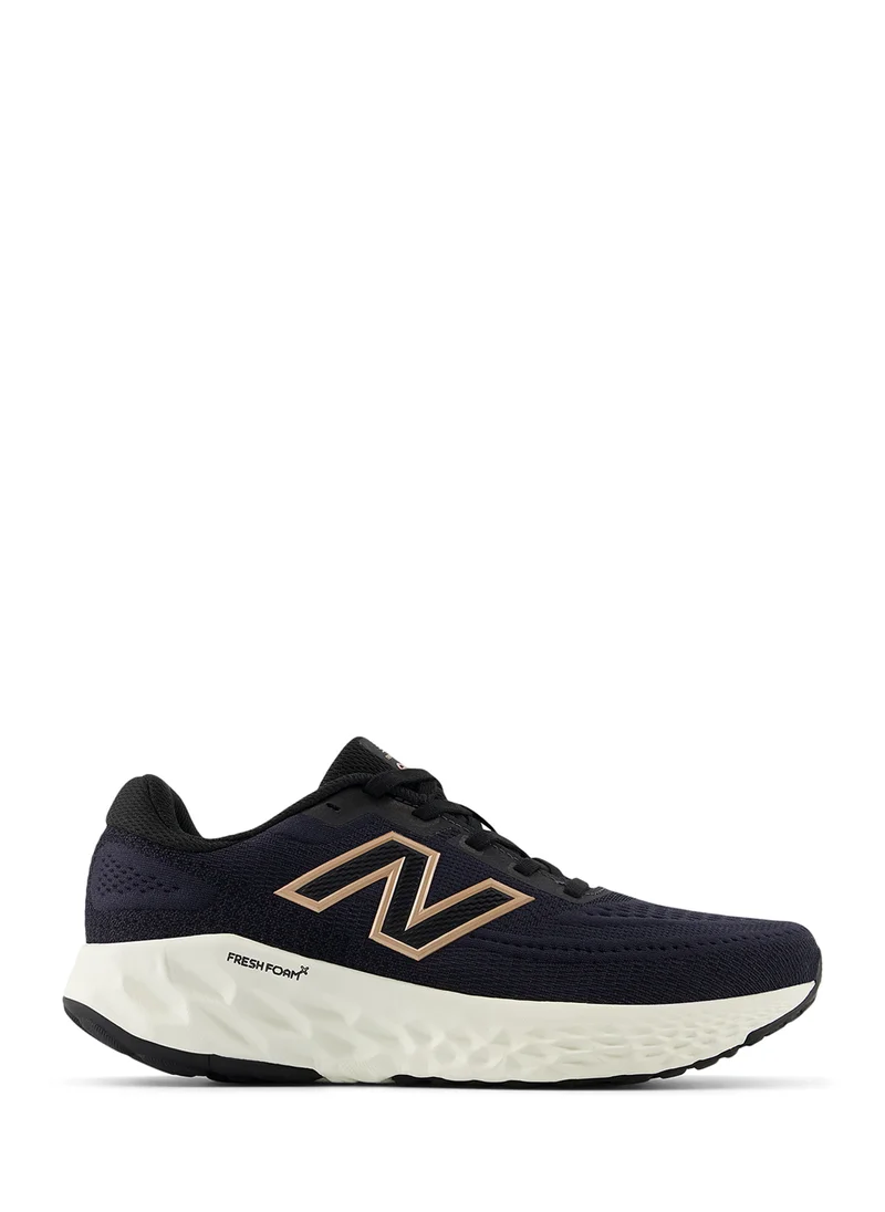 New Balance Evoz Sports Shoes