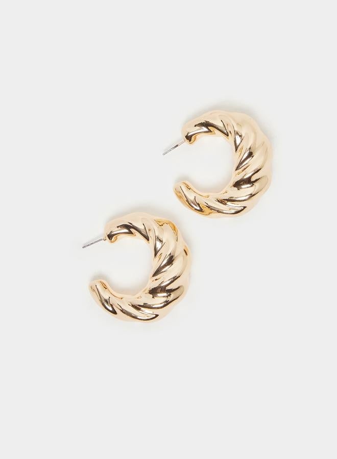 Styli Textured Stud Earrings  - Image 3