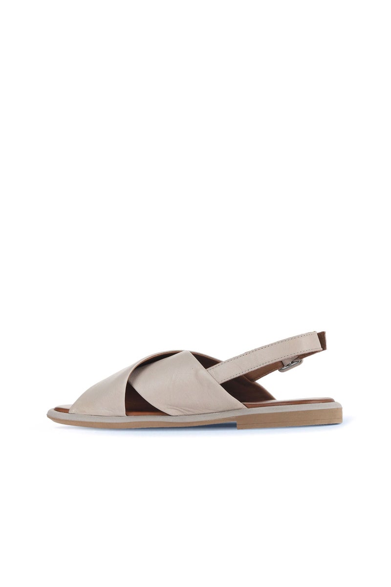 Bueno Everyday Flat Sandal - Image 4