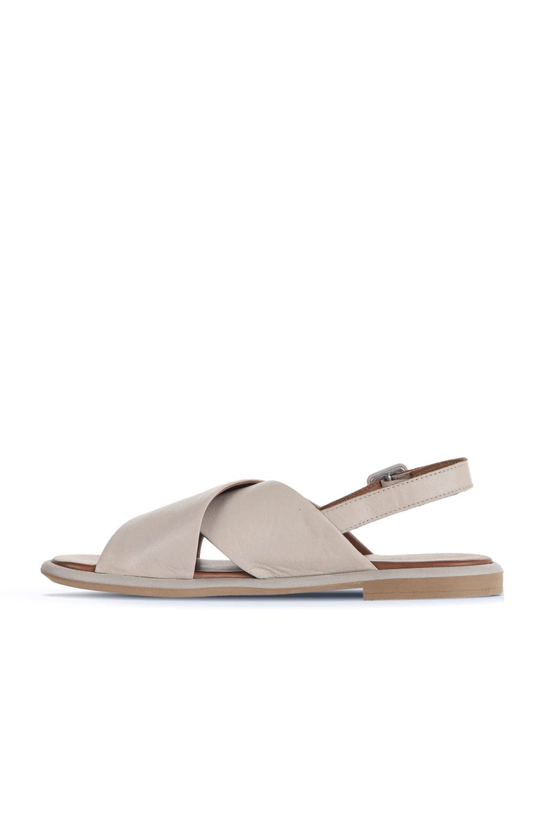 Bueno Everyday Flat Sandal - Image 3