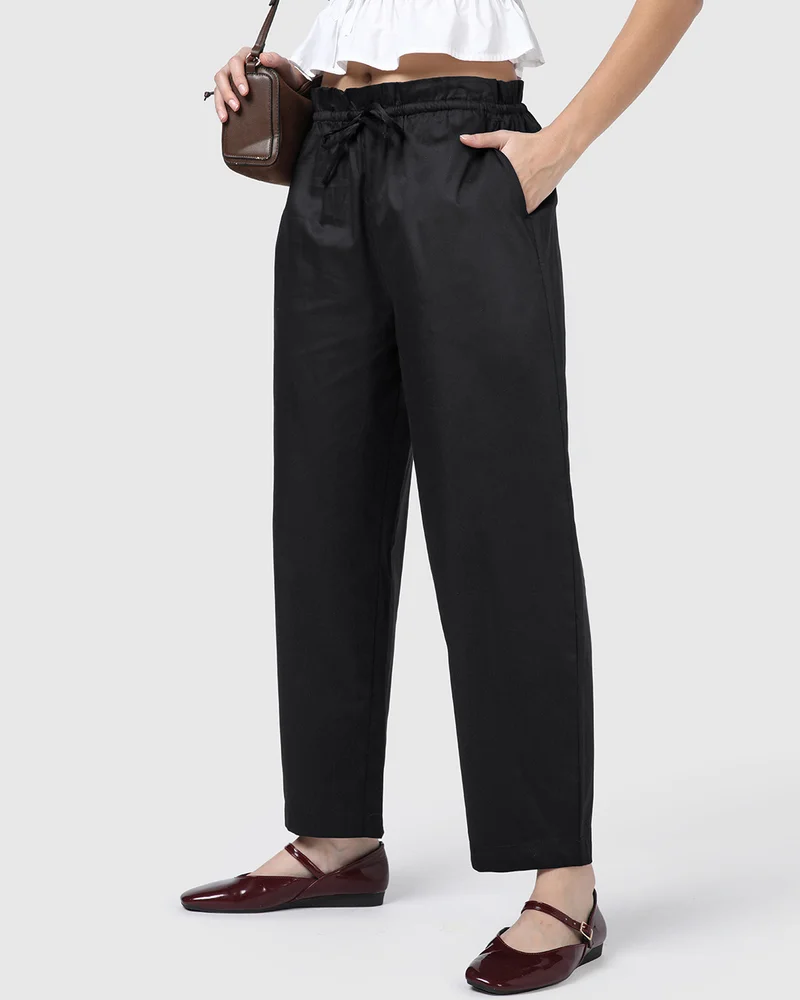 بيواكوف Women's Jet Black Barrel Fit Casual Pants