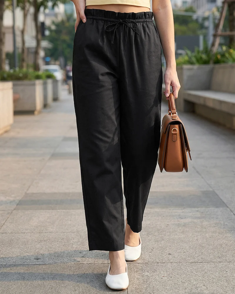 بيواكوف Women's Jet Black Barrel Fit Casual Pants