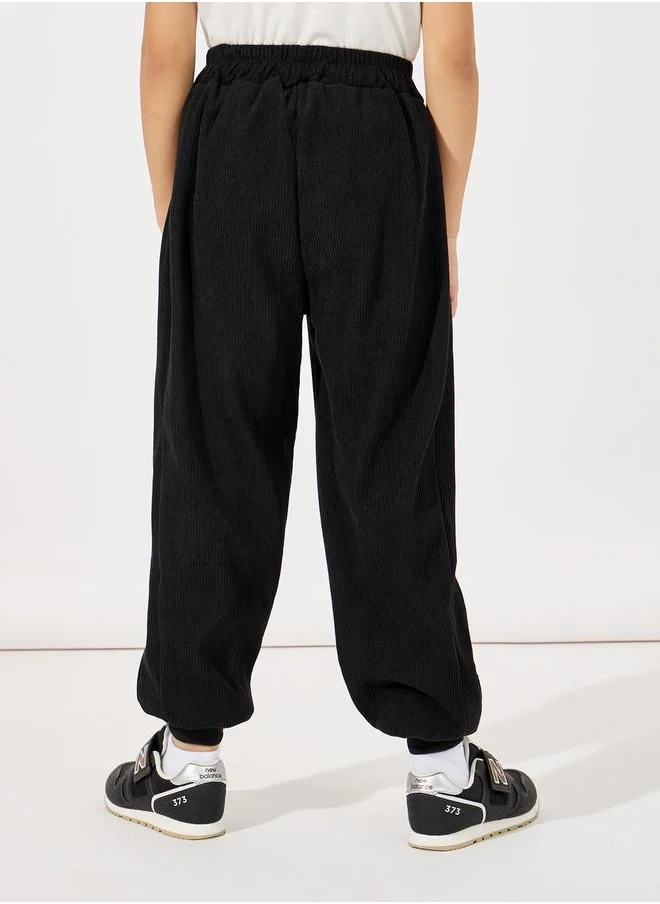 Styli Patch Design Corduroy Joggers