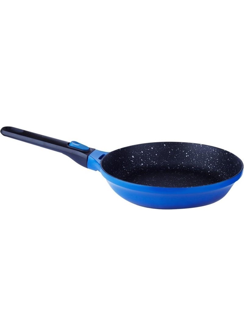 8501333 Gem Stay Frying Pan with Removable Handle Blue 24 cm - pzsku/Z5713272CCFCC06F587D9Z/45/_/1739916953/4fc716f4-cf55-4e89-b674-10fe84e5a488