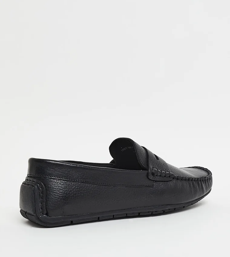 Hush Puppies  HP - HUSH PUPPIES MENS FOOTWEAR Moccasins/Loafer BLACK 41 for Men | Best Price UAE