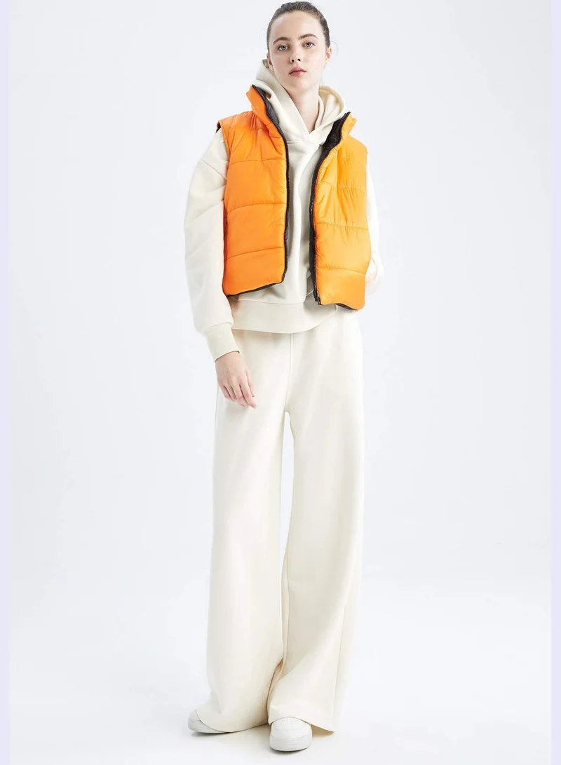 DeFacto Woman Relax Fit Hoodie Outer Wear Vest