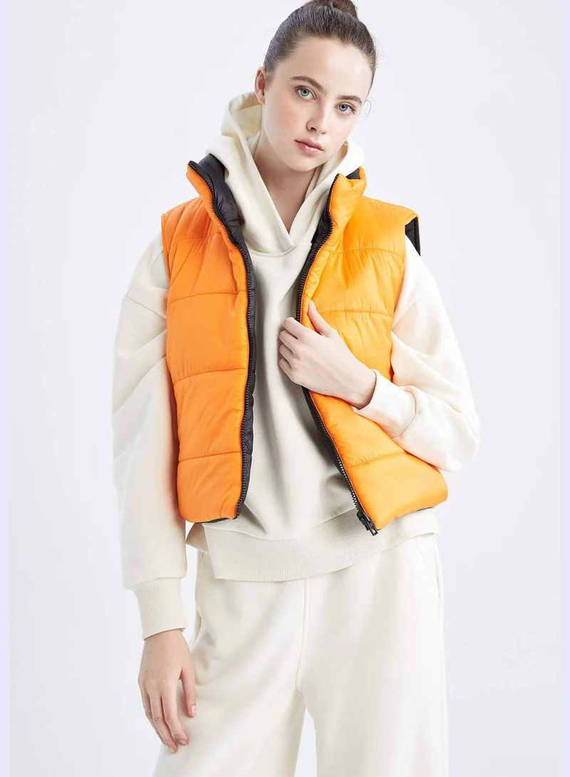 DeFacto Woman Relax Fit Hoodie Outer Wear Vest