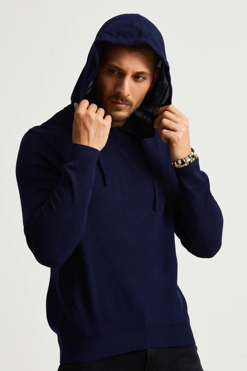 الكسندر جاردي Thin Hooded Sweater (E22-5713)