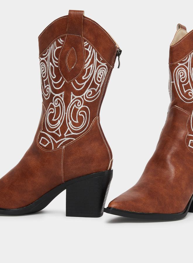ستايلي حذاء بوت كاوبوي بتفاصيل مُطرّزة - Image 4