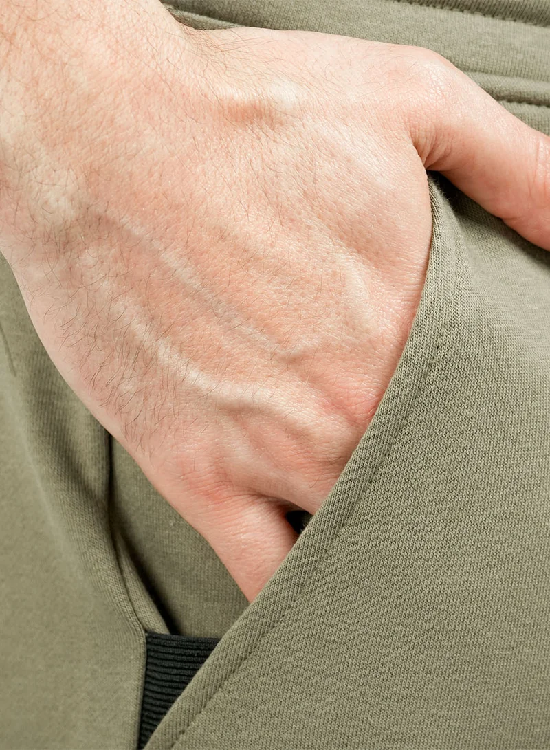 GIORDANO  Men's French Terry Jogger Pants - Slim Fit, Elastic Waist, Comfortable & Stylish for Men | Best Price UAE